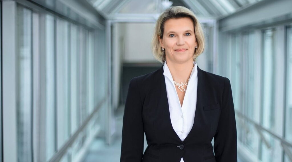 Britta Fünfstück, CEO der Hartmann Gruppe