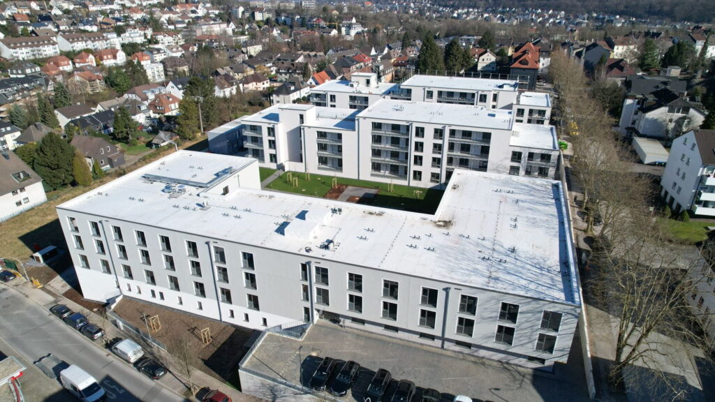 Carestone hat jetzt zwei Neubauten in Gevelsberg im Ruhrgebiet an die INP-Gruppe übergeben