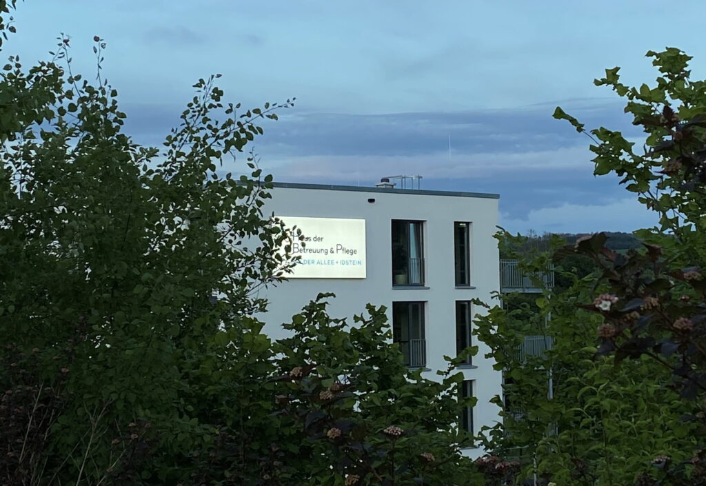 dstein, Korian, „Haus der Betreuung und Pflege an der Allee“