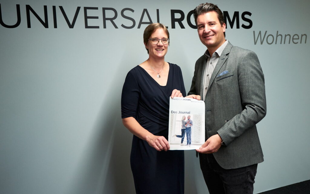 Universal Rooms Geschäftsführerin Carolin Pauly mit Dominik Wagemann, Verlagsleiter bei Vincentz Network