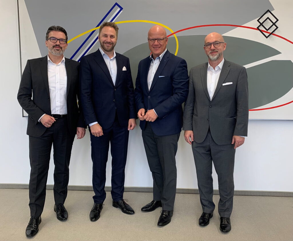 .): Christian Kleikamp (WIBU), Manuel Illenseer (Illenseer Hospitalia), André Prentkowski. und Rolf Weinkauff (beide WIBU).